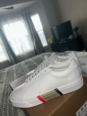 Burberry White Leather Low-Top Sneakers with Red, Gold and Navy Stripes